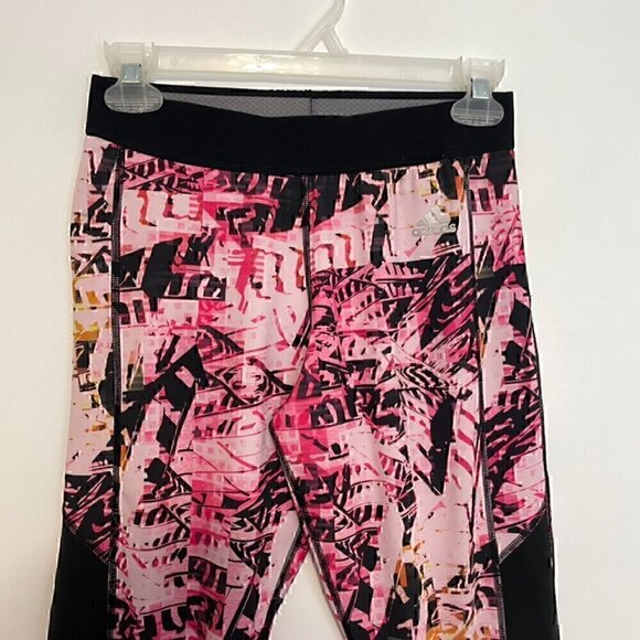 ADIDAS TechFit Printed Capri Leggings Climalite Pink Black Geo Geometric Active - Picture 5 of 14